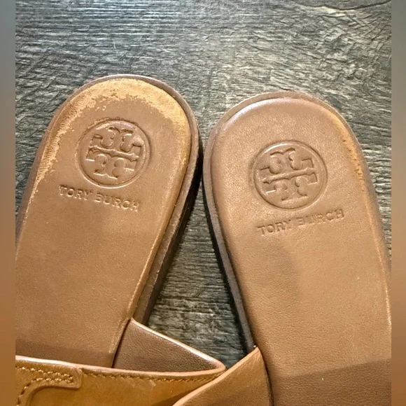 Tory Burch Tan Leather Sandals - Picture 5 of 7